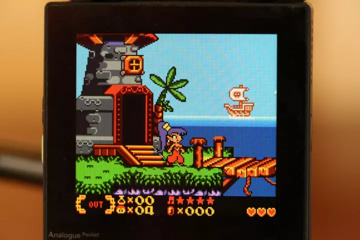 Analogue pocket running a game